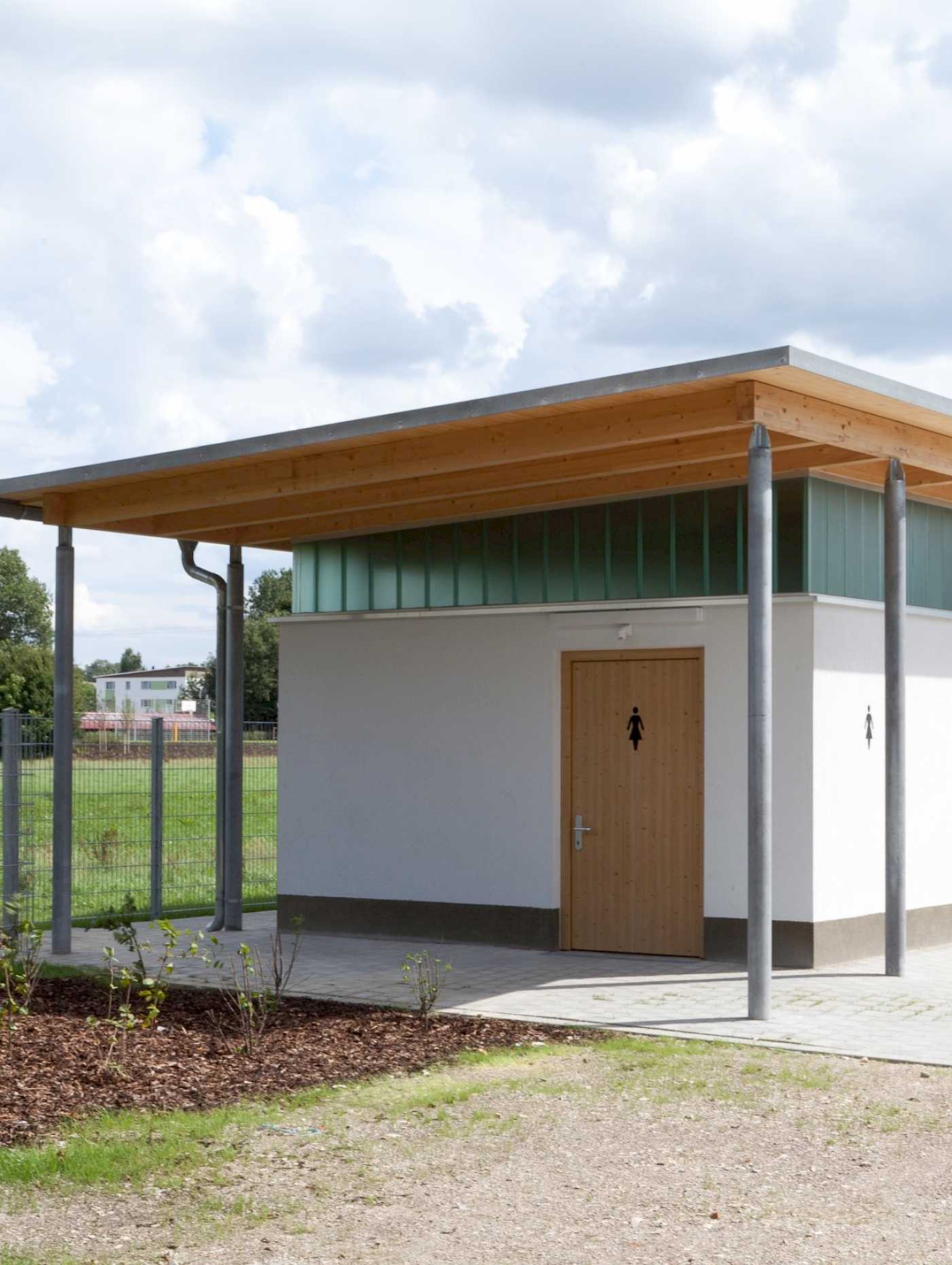 Sportplatz-WC Schönbrunn